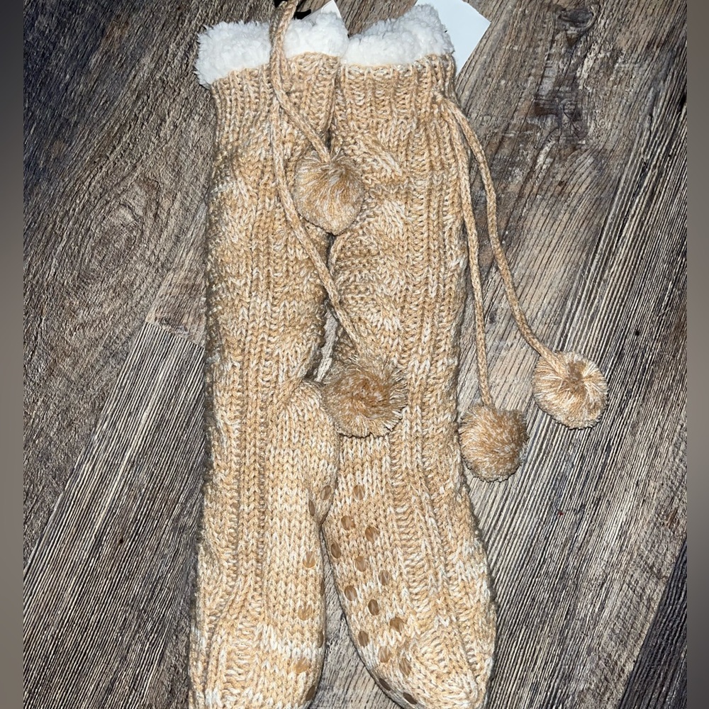 FREE W ANY PURCHASE cozy ladies bootie